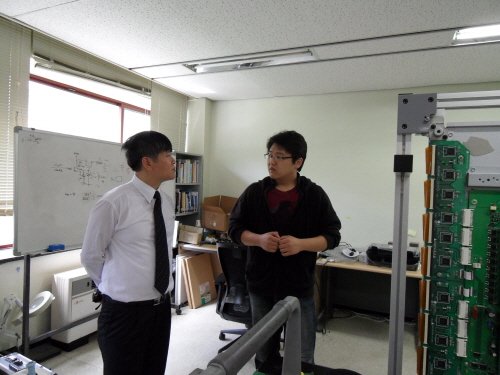 Department Visit by Vietnam’s University of Engineering and Technology (UET)